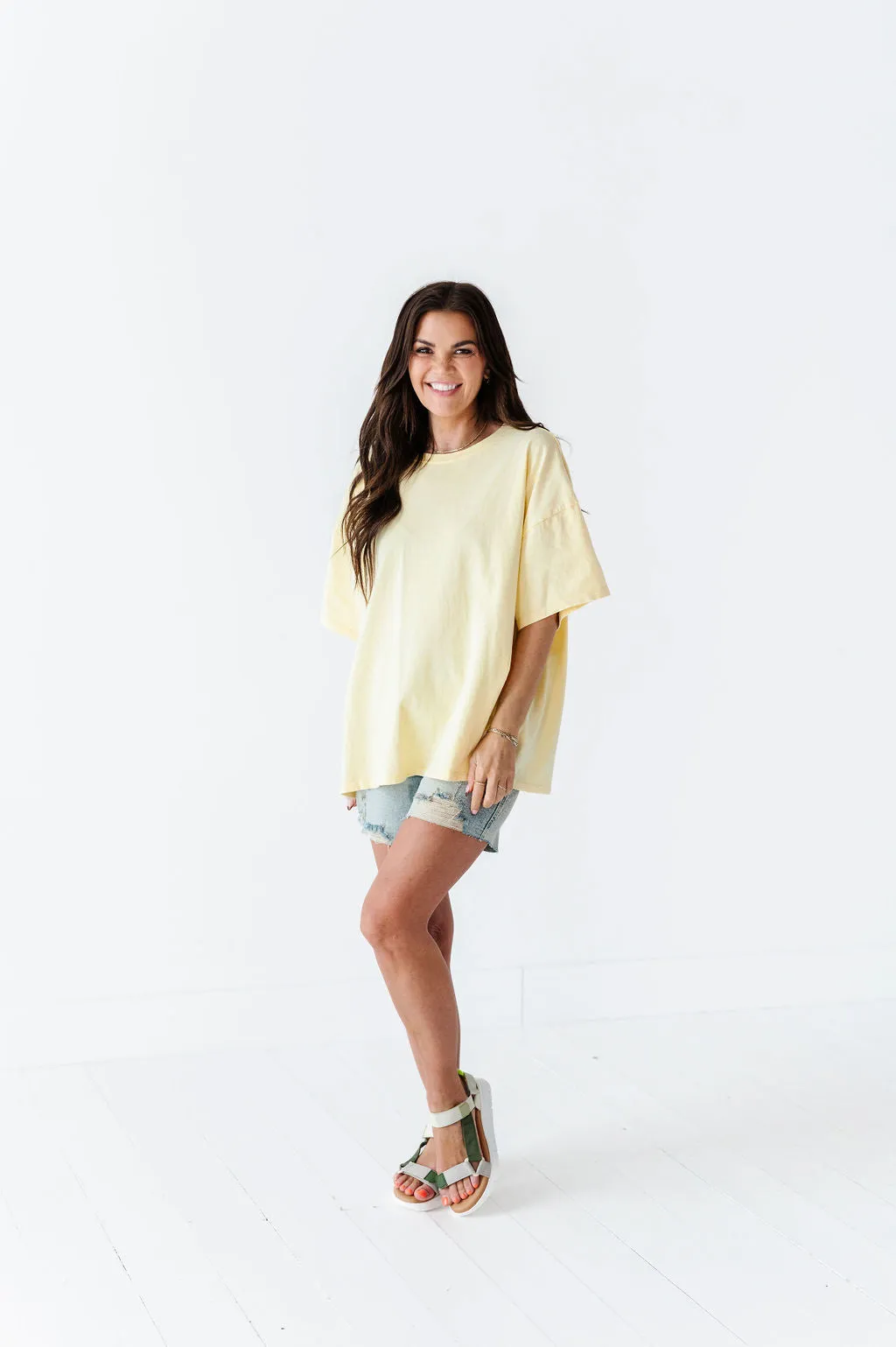 Lisa Oversized Boyfriend Tee in Pastel Yellow