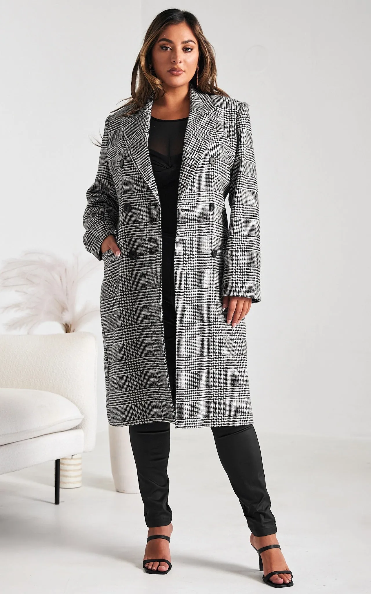 Noble Longline Coat - Houndstooth Black