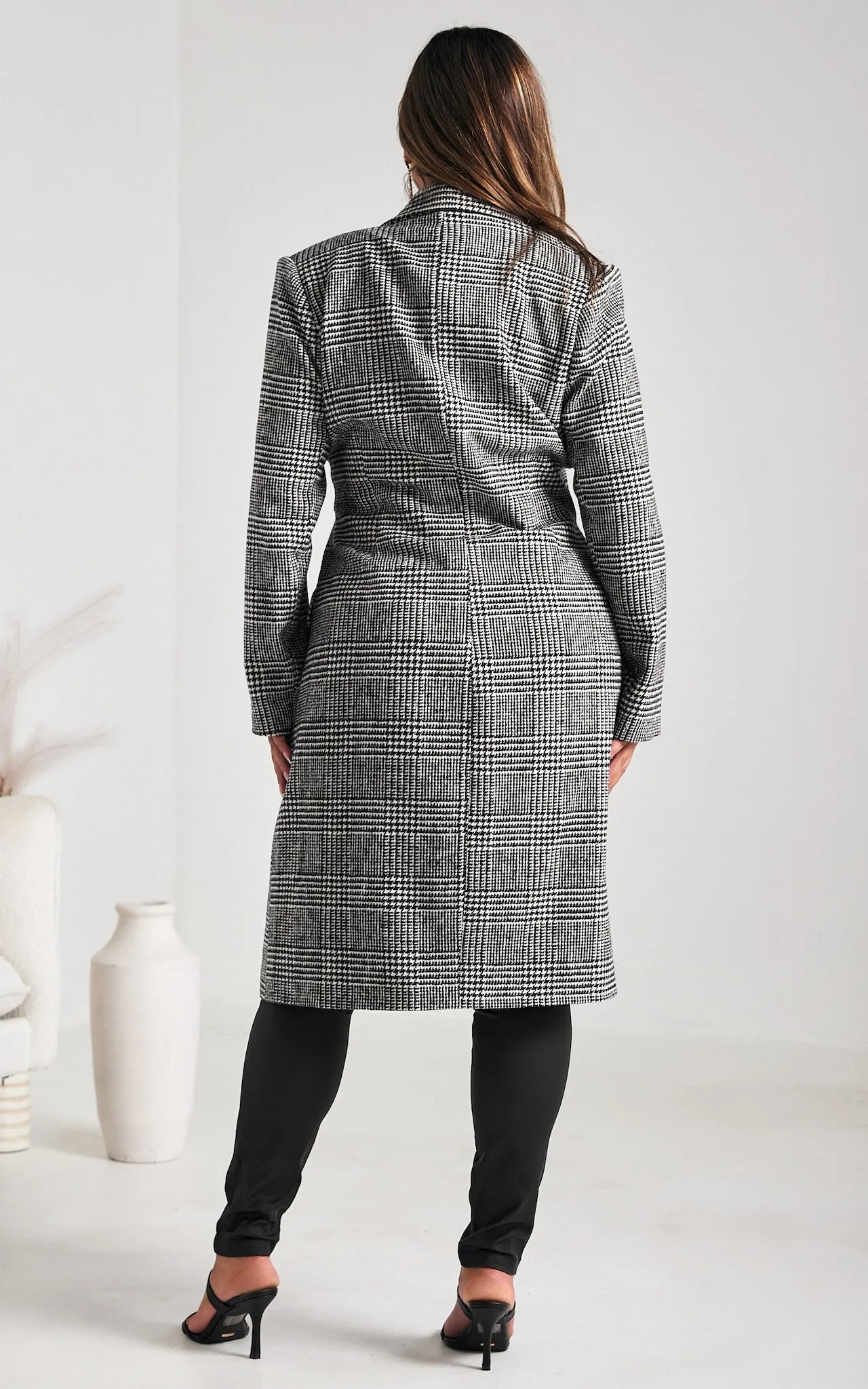 Noble Longline Coat - Houndstooth Black