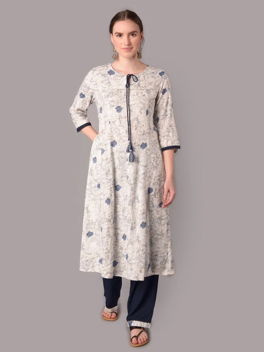 Women White Floral Printed Kurta With Comfort Pant